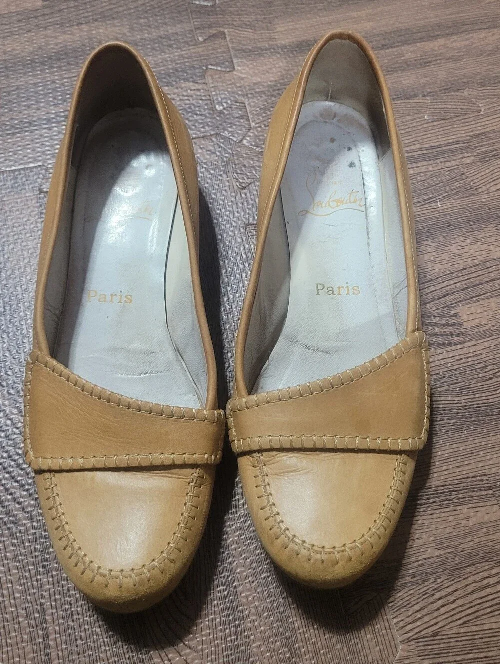 CHRISTIAN LOUBOUTIN Leather Camel Loafers Sz 9.5